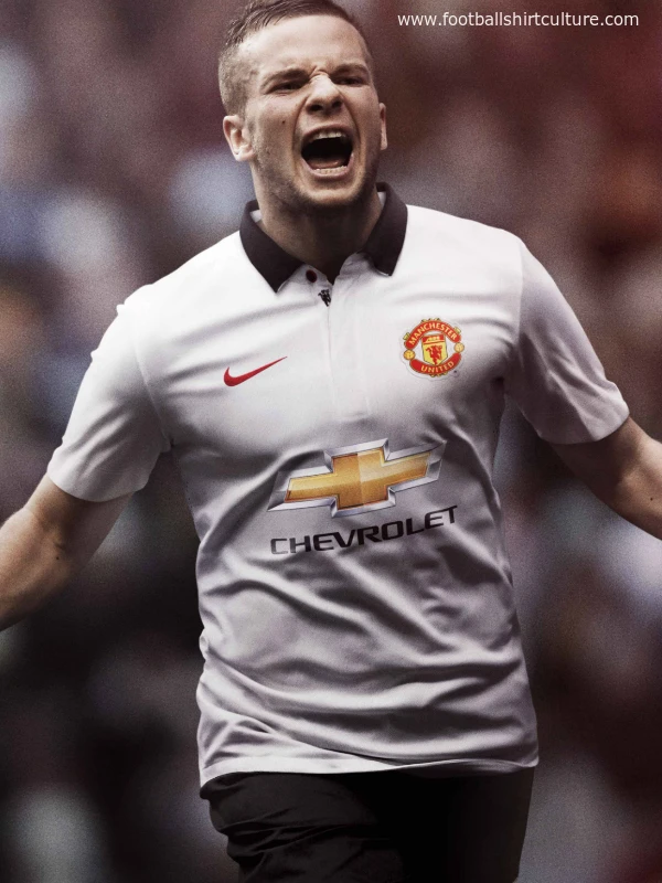 manchester-united-2014-2015-nike-away-football-shirt-kit-e