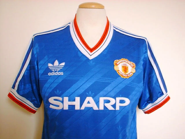 SPONSORS/LOGO'S-:EXCELLENT, ALL RAISED EMBOSSED, NO FADING . 8/10 SPONSORS/LOGO'S-:EXCELLENT, ALL RAISED EMBOSSED, NO FADING . 8/10