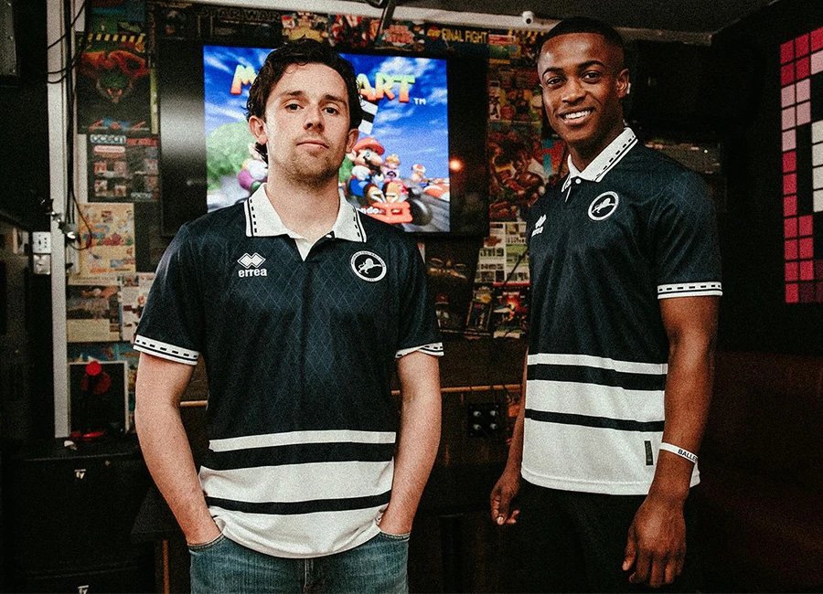Millwall 24/25 Erre&agrave; Home Kit