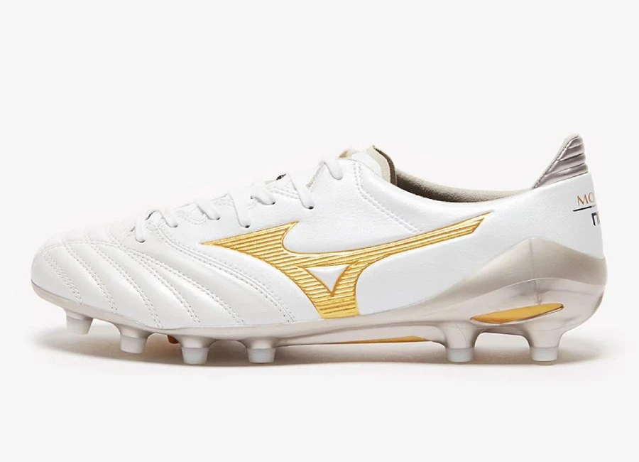 Mizuno Morelia Neo II FG - White / Gold #Mizunofootball #footballboots