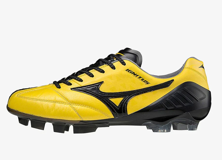 Mizuno Wave Ignitus Japan FG - Cyber Yellow / Black #footballboots #Mizuno #football #Mizunofootball