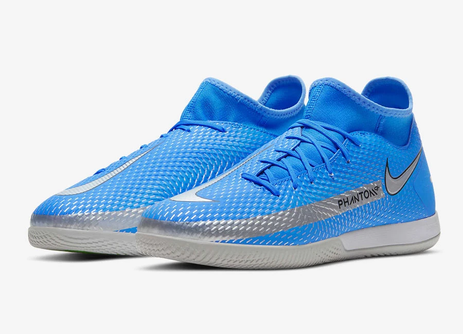 Nike Phantom GT Academy Dynamic Fit IC Spectrum - Photo Blue / Rage Green / Metallic Silver #nikefootball #futsal