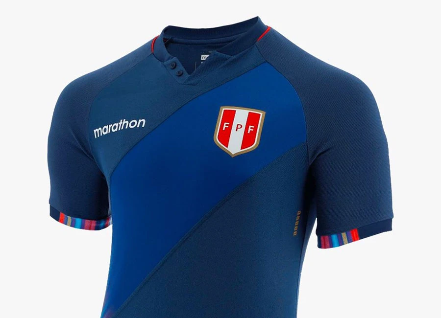 Peru 2021-22 Marathon Away Shirt