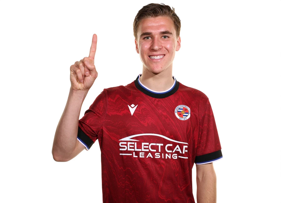 Reading 24/25 Macron Away Kit
