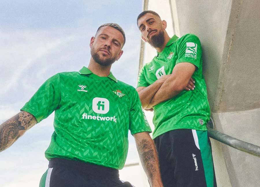 Real Betis 2023-24 Hummel Away Kit