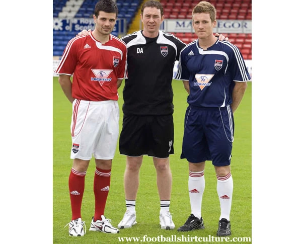 Ross County 08/09 Home and Away Football kit