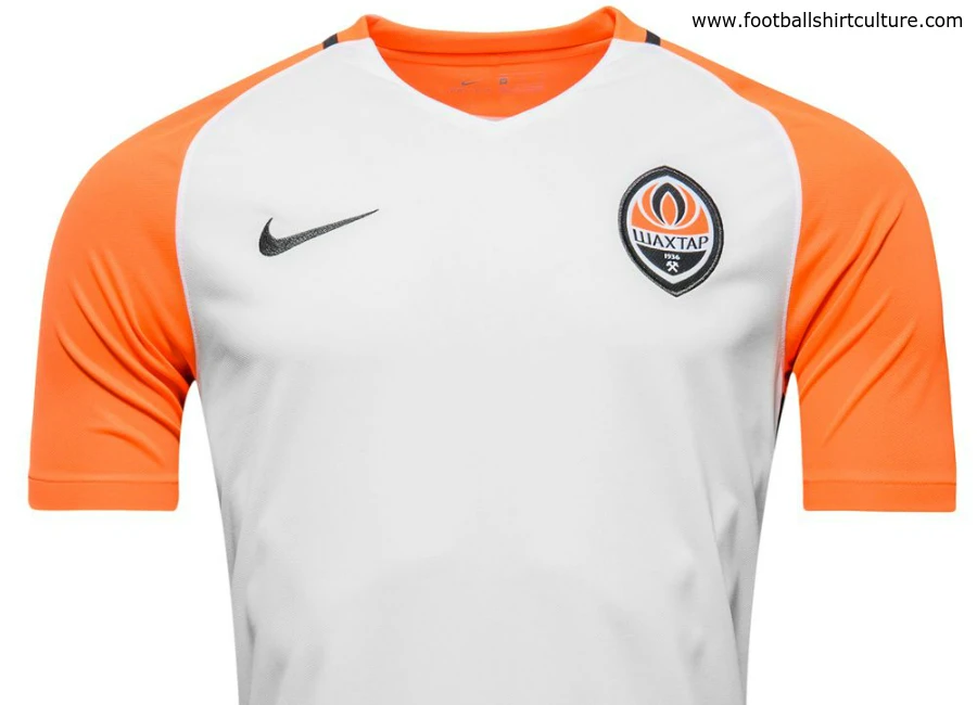 Shakhtar Donetsk 16/17 Nike Away Shirt