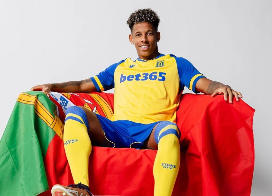 Stoke City 2023-24 Macron Third Kit
