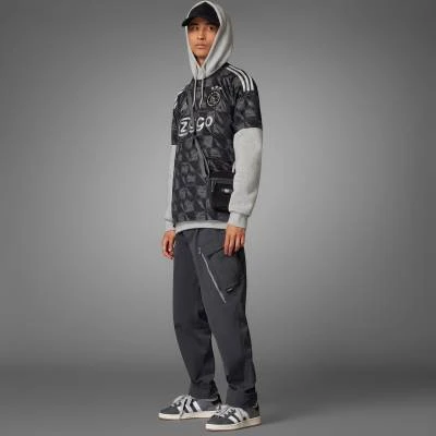 ajax_2023_24_adidas_third_kit_c1.jpg