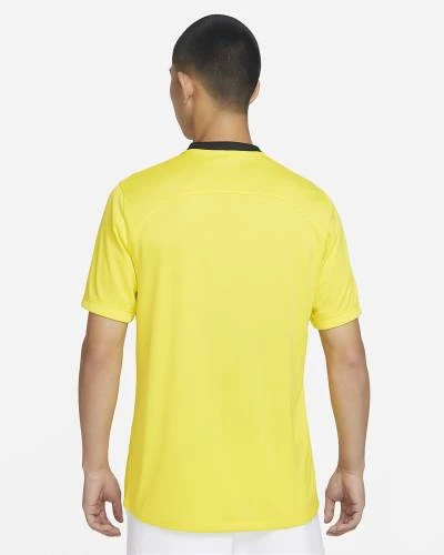 malaysia_2022_2023_home_kit_2.jpeg