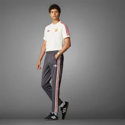 manchester_united_adidas_originals_adicolor_range_d1.jpg