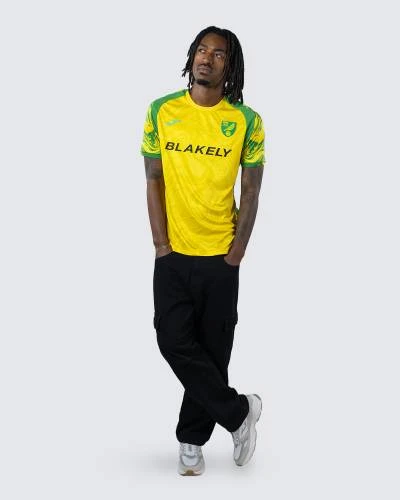 norwich_city_26_27_joma_home_kit_7.jpg