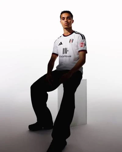 fulham_26_27_adidas_home_kit_f.jpeg