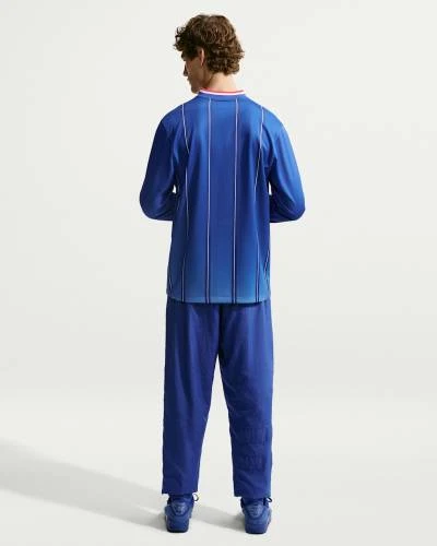 chelsea_2026_nike_energy_third_kit_a6.jpeg