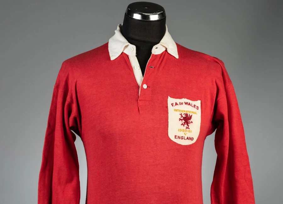 Going, Going, Gone - Trevor Ford's 1950 Wales No.9 jersey #walesfootball #matchworn #shirtcollector