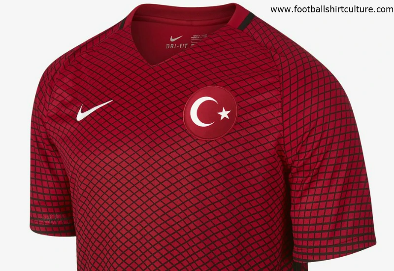 Turkey 2016 Nike Home Football Shirt