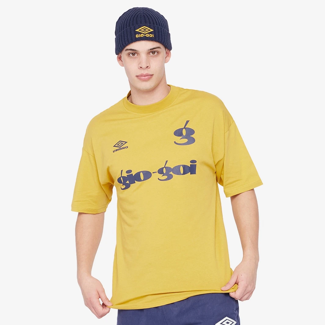 Umbro x Gio-Goi Logo Tee - Spicy Mustard / Patriot Blue