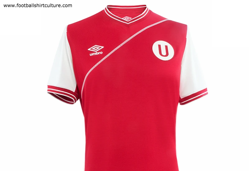 Universitario de Deportes 2015 Umbro Away Football Shirt